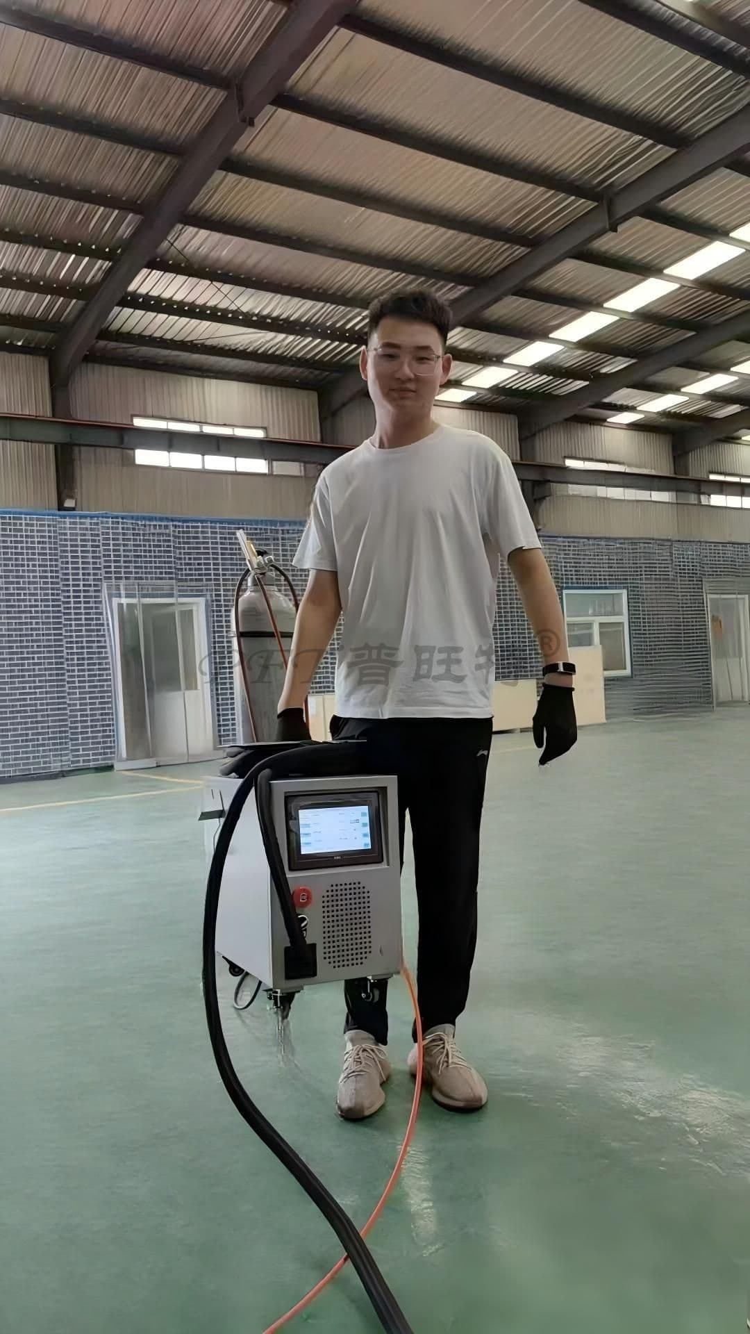 PA-1500 Handheld Air-cooling Fiber Laser Welding Machine サムネイル 7