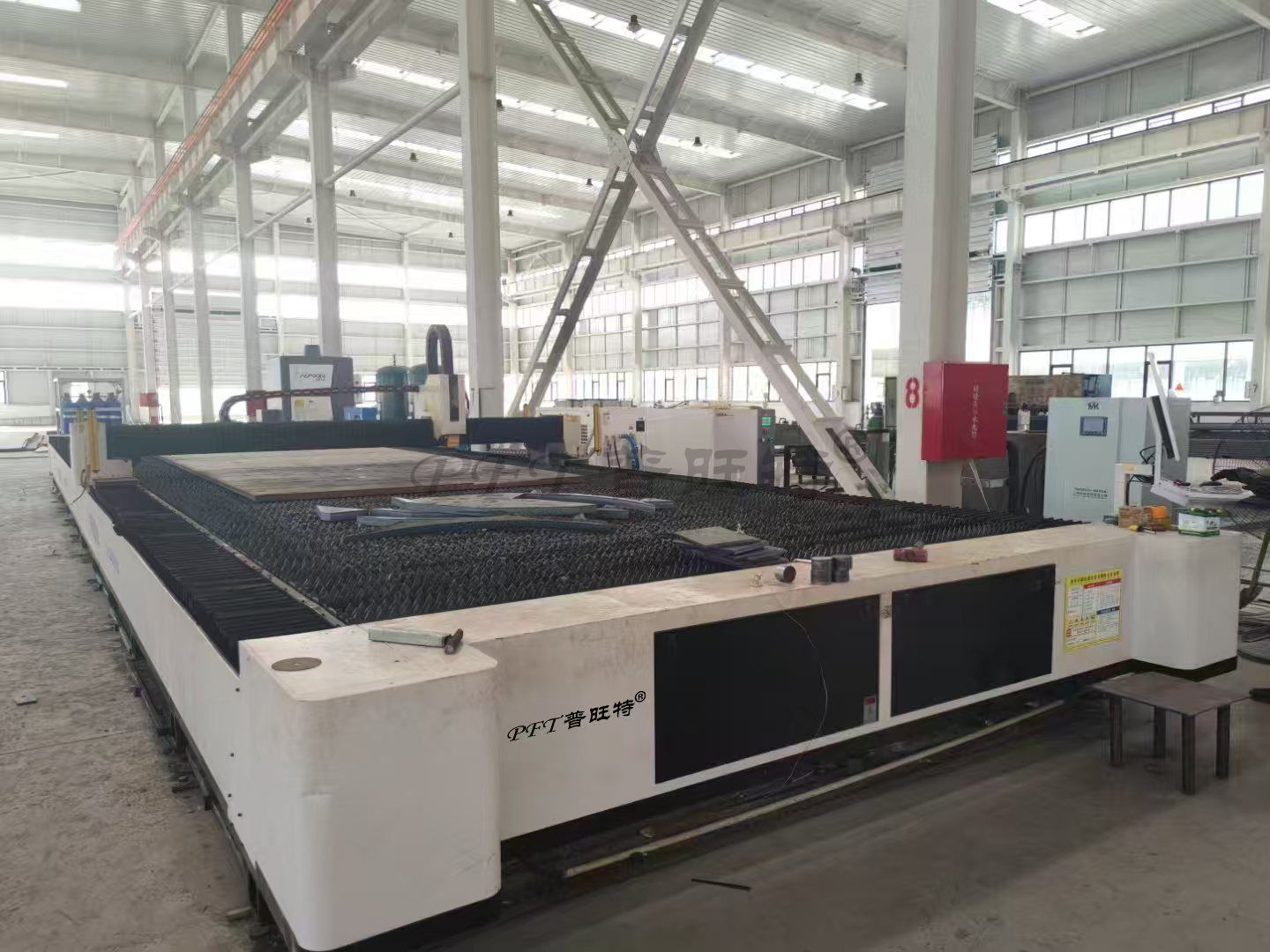 PFT-14032 Fiber Laser Cutting Machine thumbnail 7