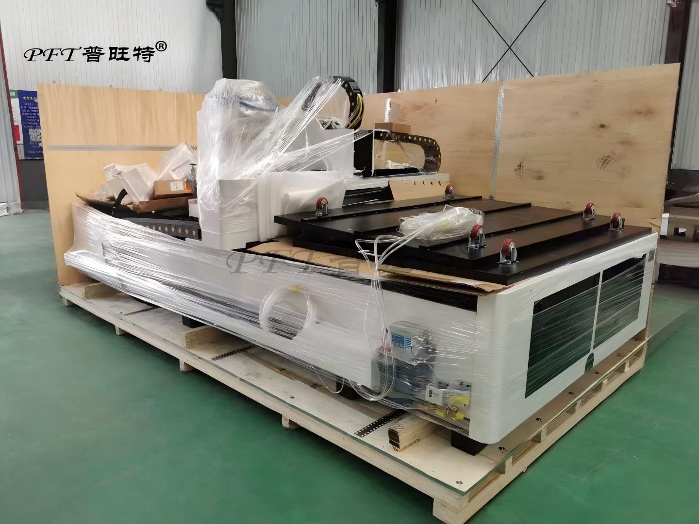 PFT-3015 Single Platform Fiber Laser Cutting Machine thumbnail 8