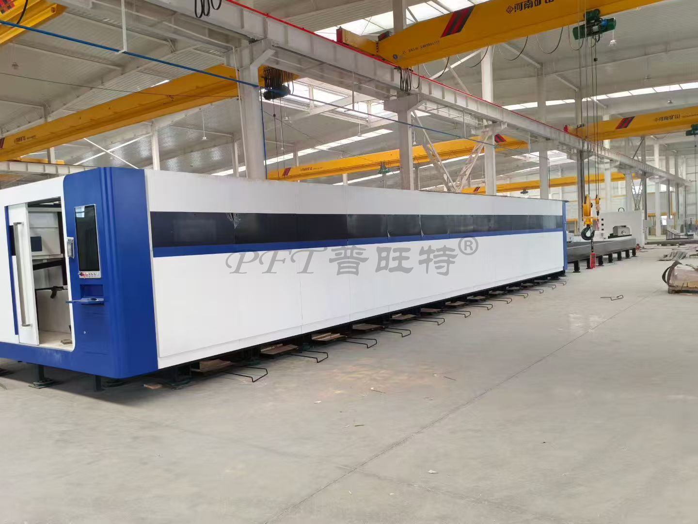 Enclosed Exchange Platform Fiber Laser Cutting Machines thumbnail 6