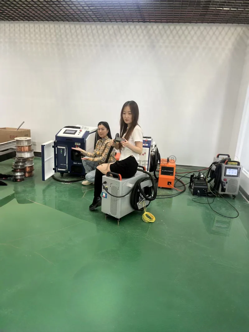 PFT-1500W 3in1 Handheld Fiber Laser Welding Machine thumbnail 8